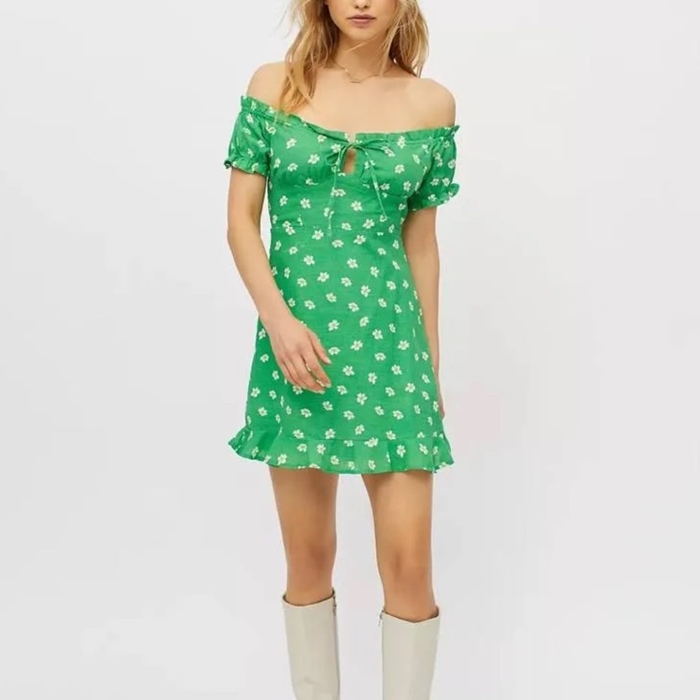 URBAN OUTFITTERS green and floral mini dress